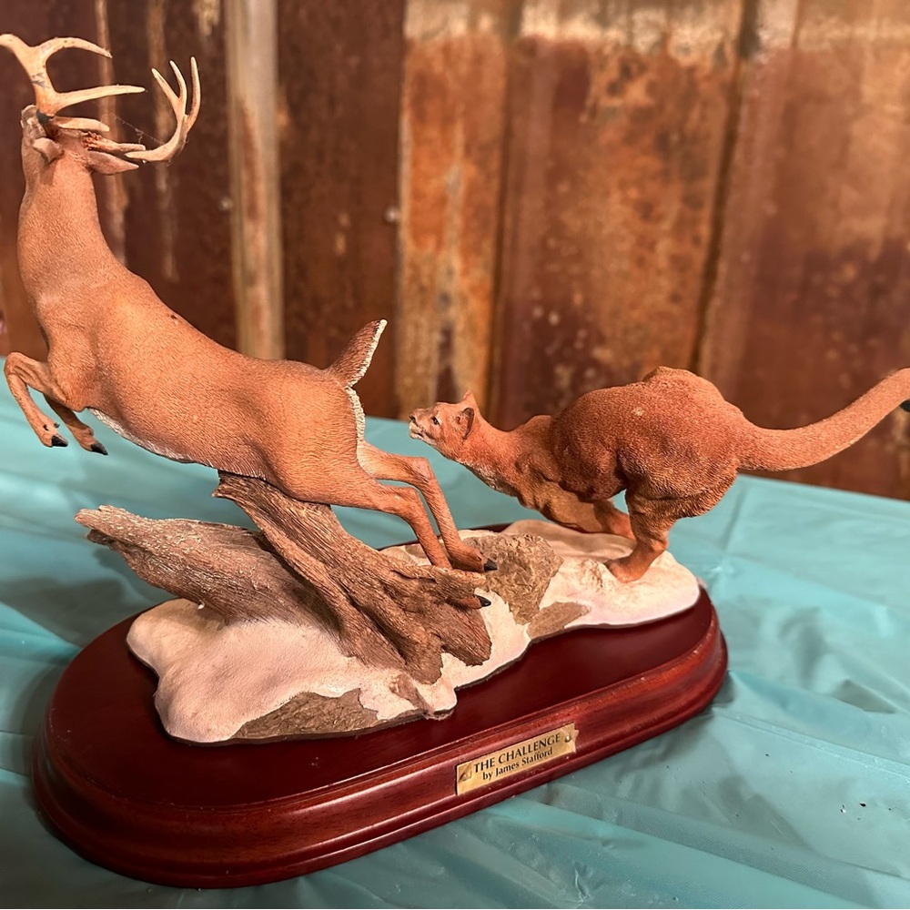 Danbury Mint Whitetail Deer “The Challenger” James Stafford